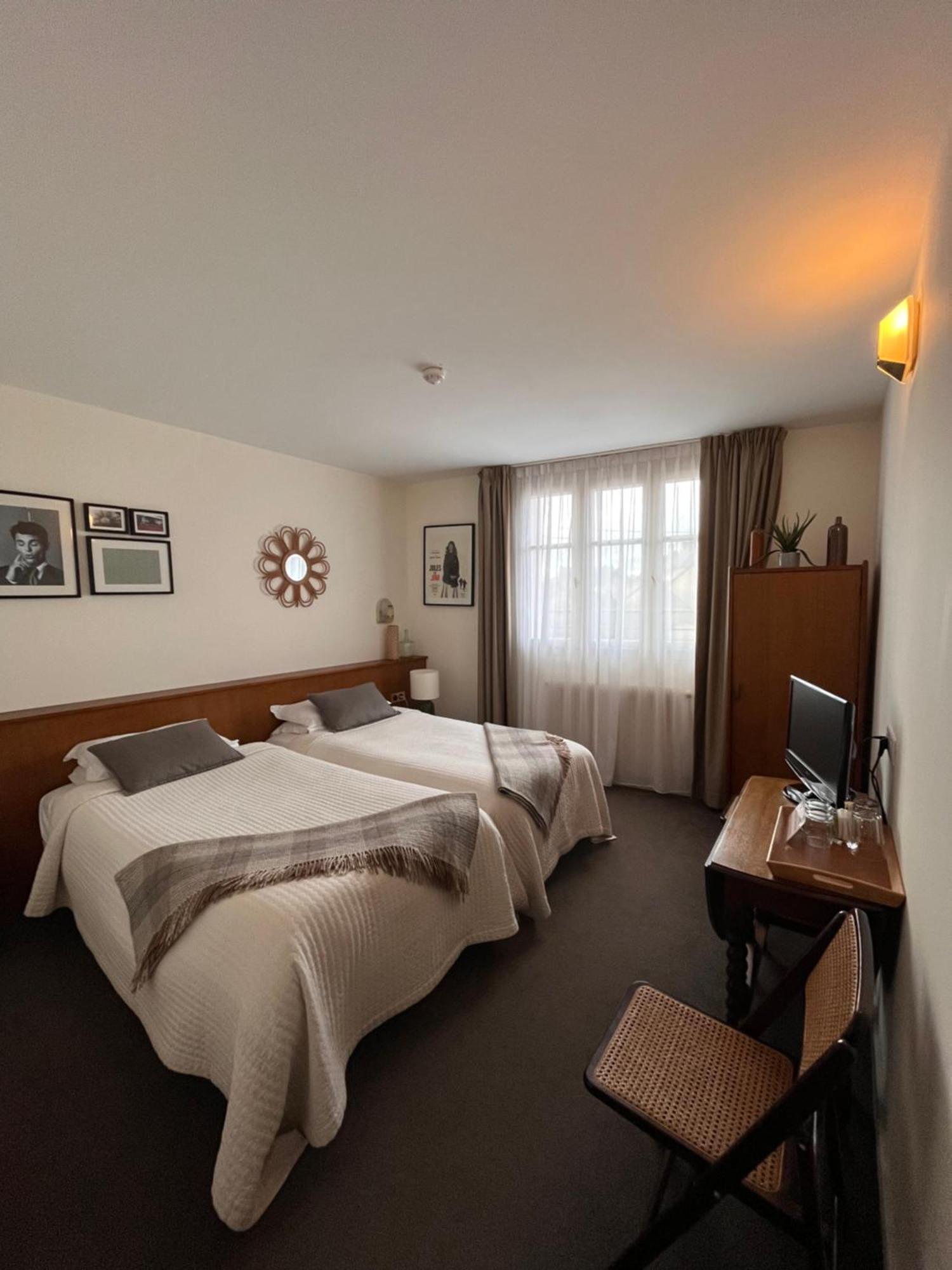 Le Temeraire Hotel 沙罗勒 外观 照片
