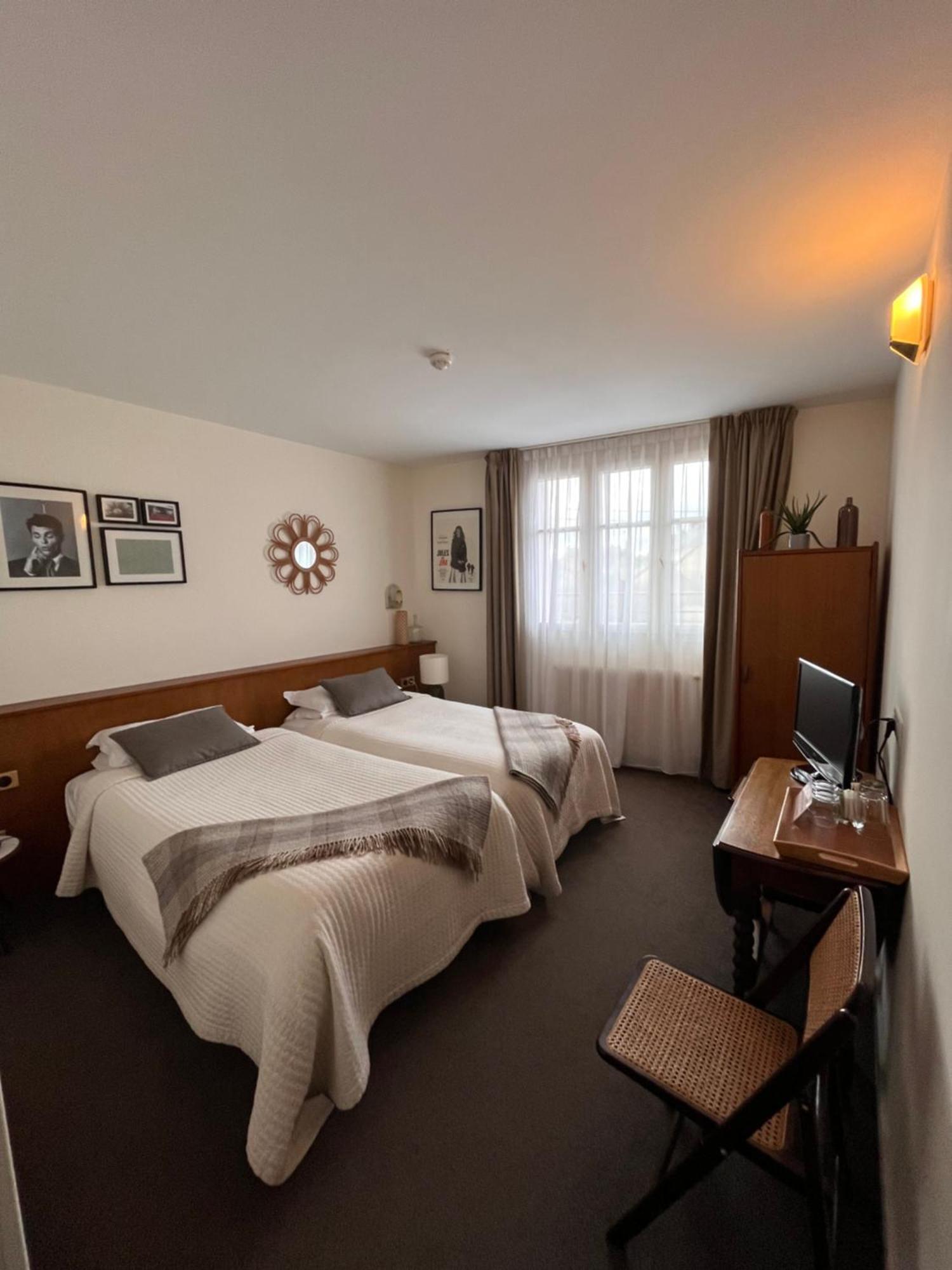 Le Temeraire Hotel 沙罗勒 外观 照片